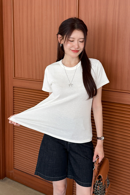 베루미 라운드티셔츠