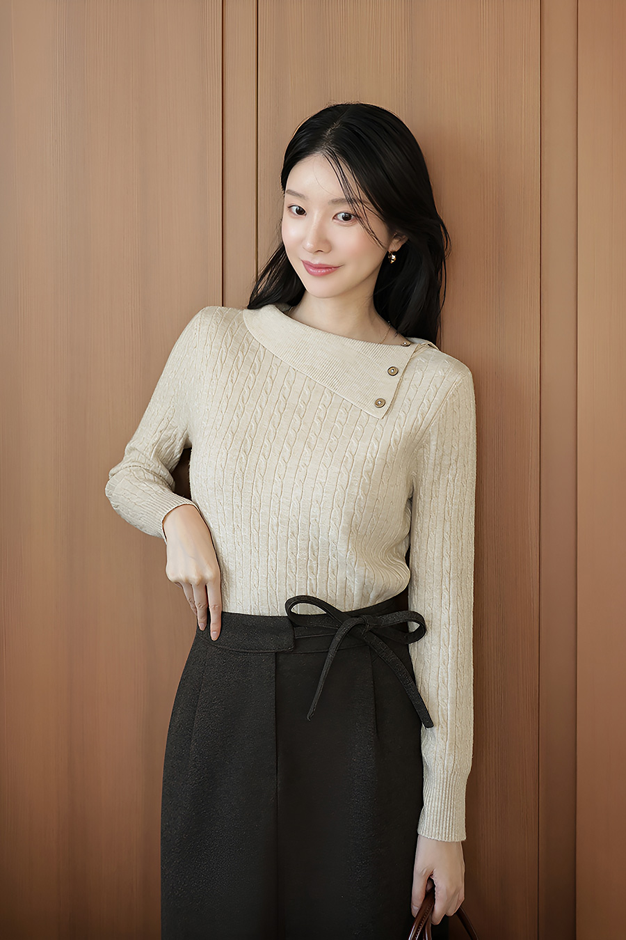 폴티버튼 꽈배기니트