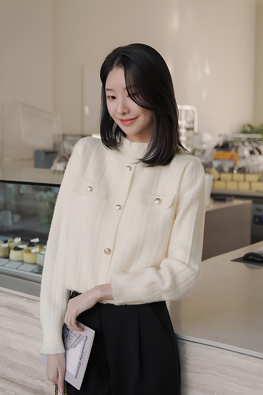 멜샤르 반폴라니트